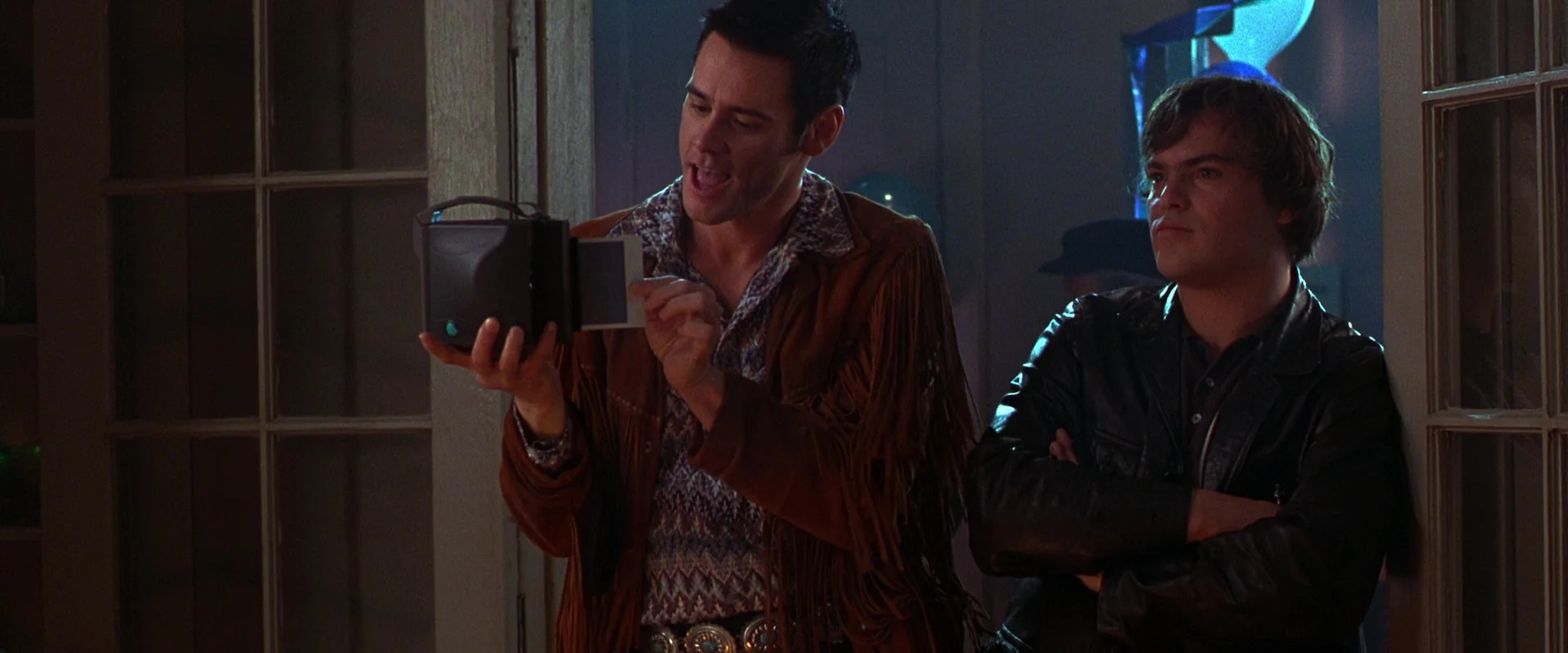 Polaroid-Camera-Used-by-Jim-Carrey-in-The-Cable-Guy-1.jpg