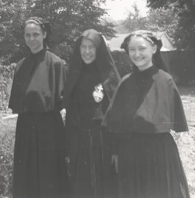 A Passionist Nun - A Cheerful Giver