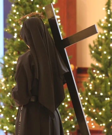 takeupyourcross_blog2018.jpg