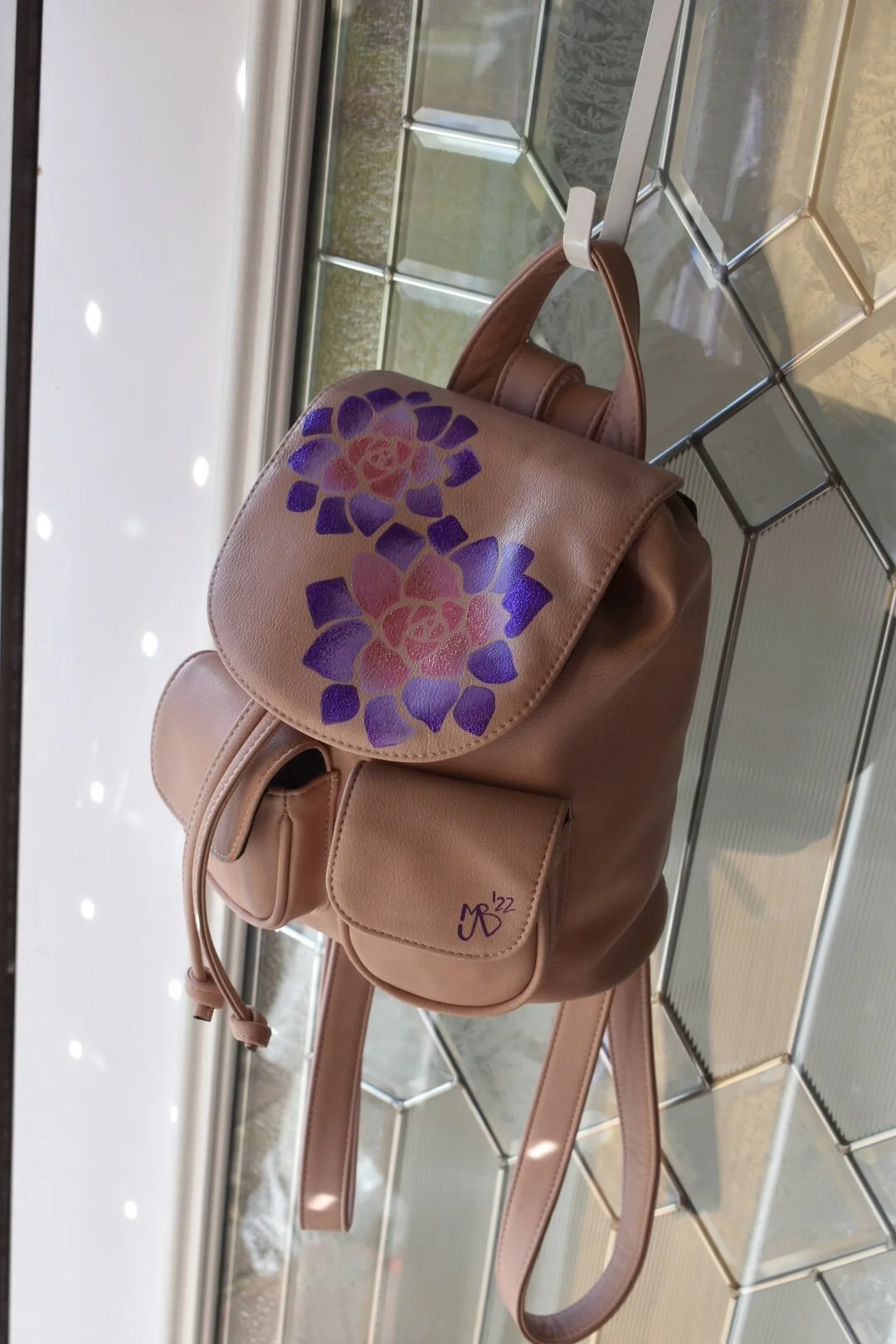 833442E2-8746-4A4F-BF35-DF3CD89ADB81