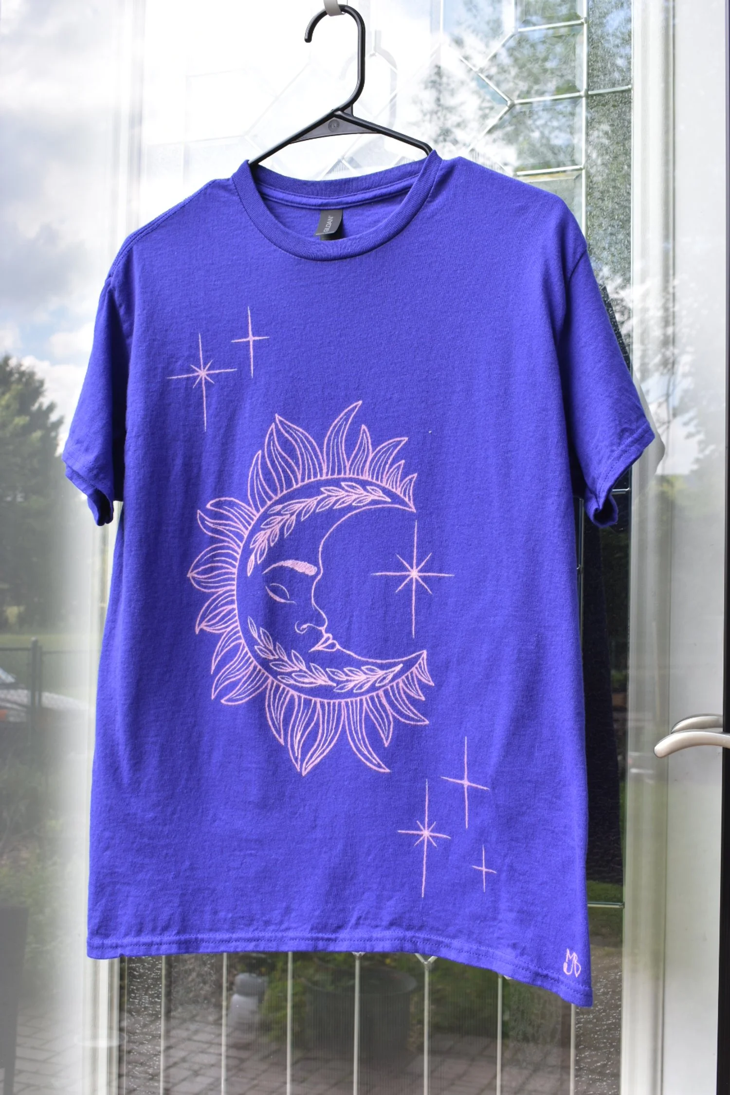 MEDIUM “Selene” T Shirt (#502)