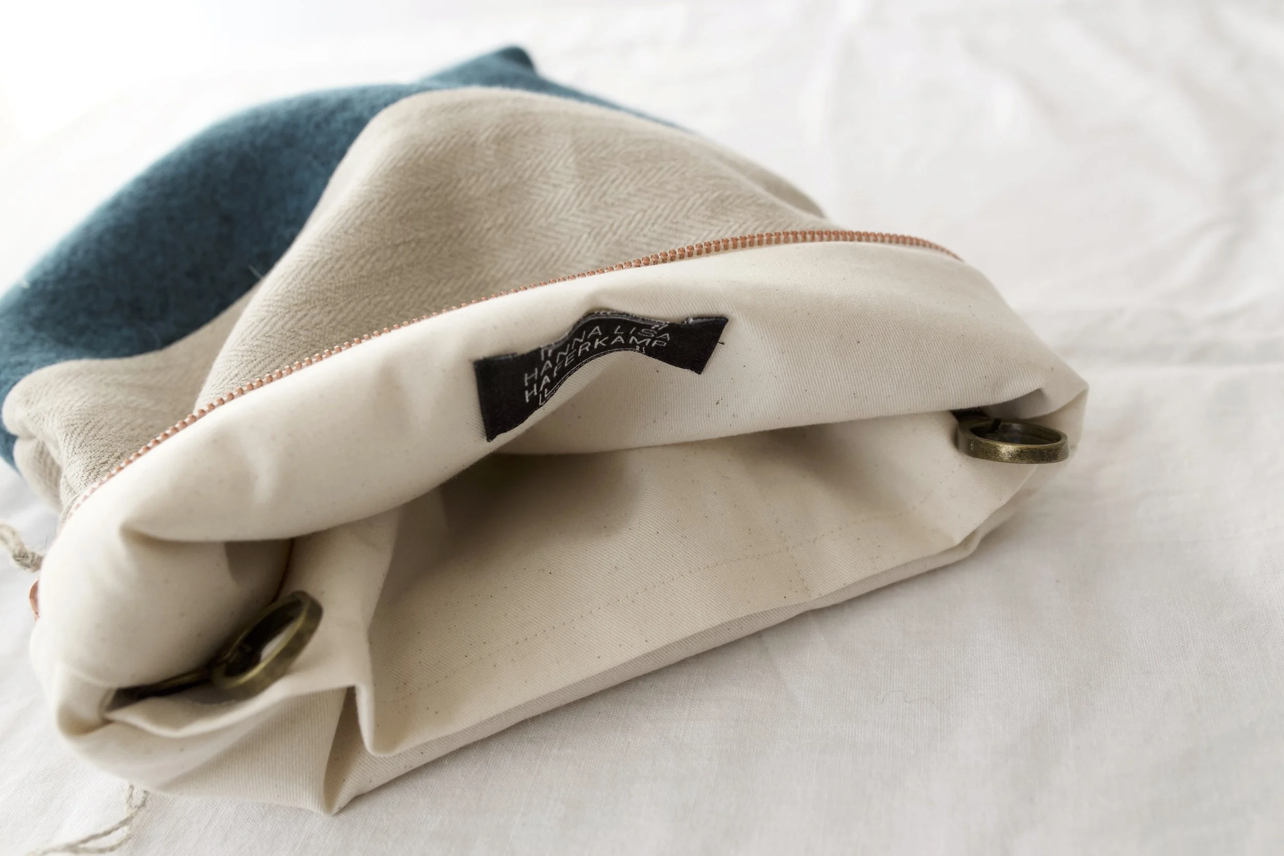 Community Design Bag HLH Designs - Details