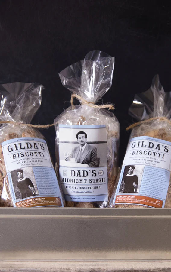 13 Gilda Biscotti_Classic_tincan.jpg