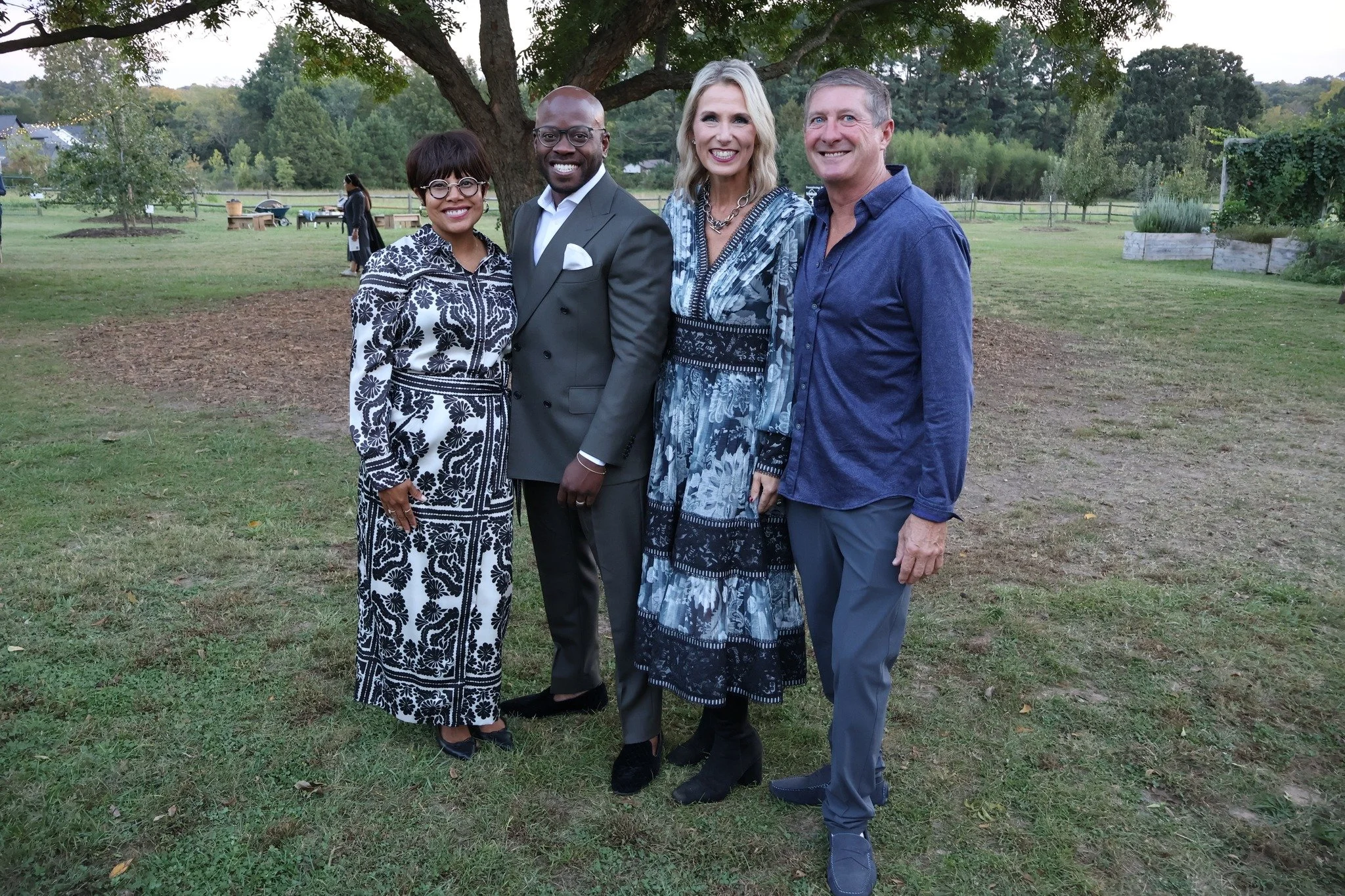What an incredible evening of connection and delicious farm to table dining at our Evening at the Farm Corporate Night! 
We’re deeply grateful to our event co-chairs, Melody Richard and Ralph Clare, for helping make our biggest fundraiser of t