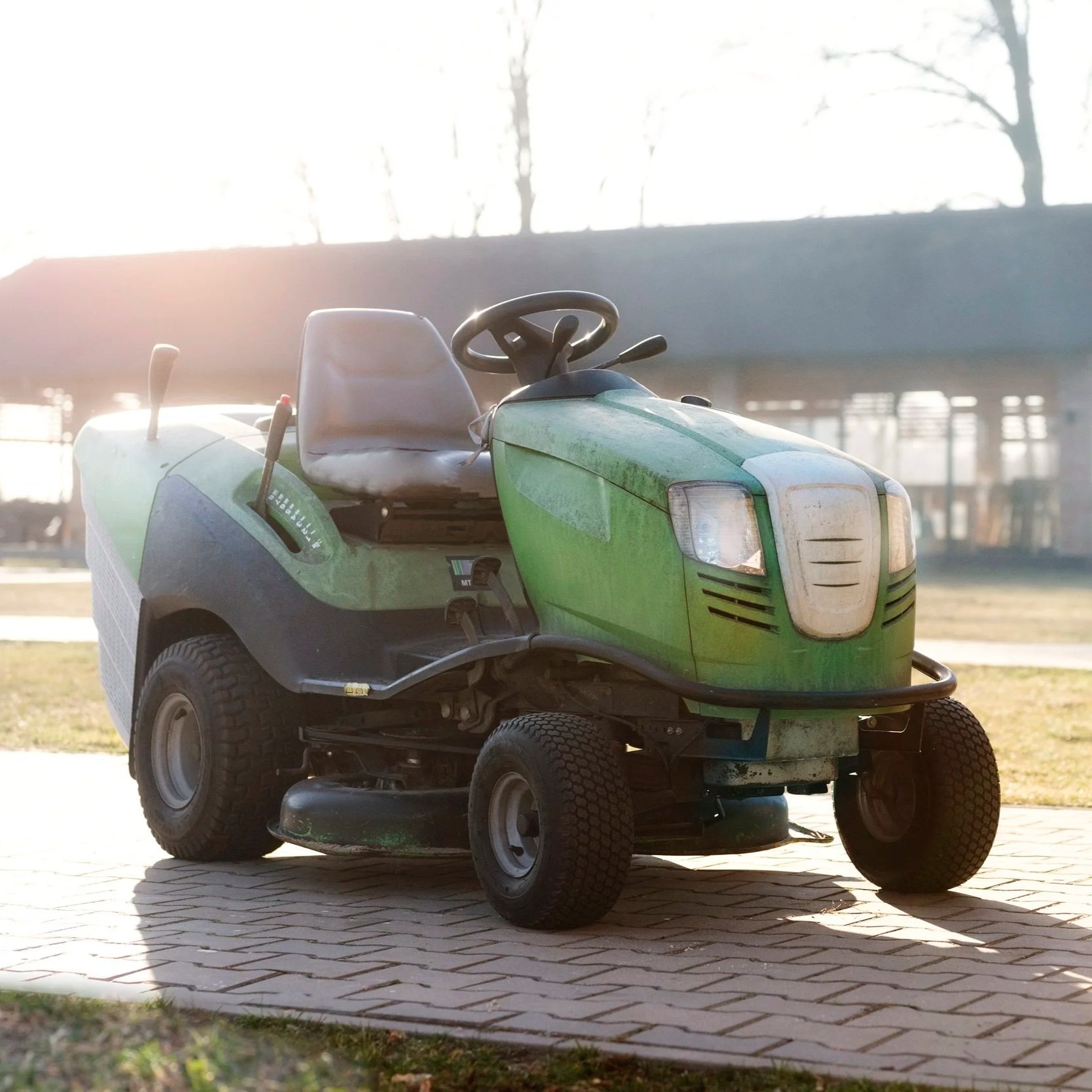 Riding Lawn Mower