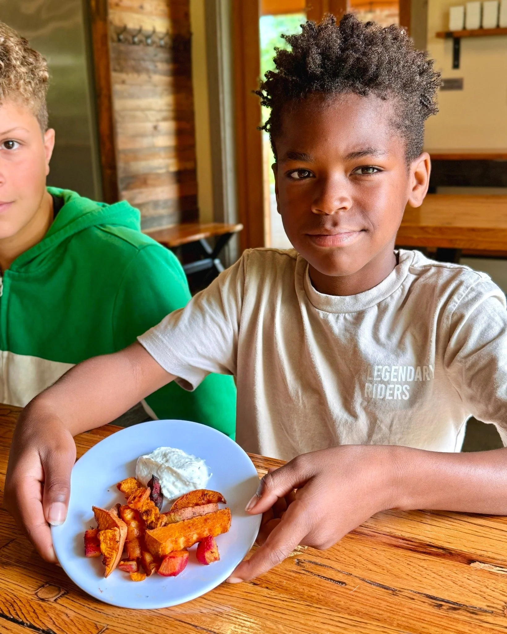 🌱✨ Nothing makes our day like watching kids try new foods at the farm and love them. Today&rsquo;s star moment came from a 4th grade student from Thurman G. Smith Elementary, who tasted our roasted roots and declared: &ldquo;This is my cup of tea!&r
