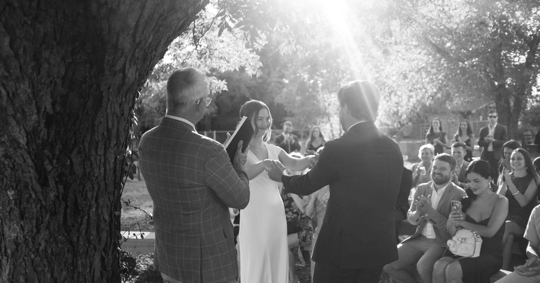 Where natural beauty meets unforgettable moments. 🌾

Celebrate your wedding or rehearsal dinner at the farm, surrounded by lush landscapes, thoughtfully designed spaces, and charming details that make every part of your day feel effortlessly magical