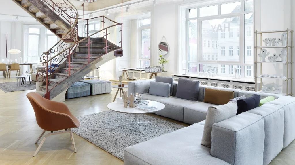 HAY_HOUSE_PR_Photo_3 (1).jpg