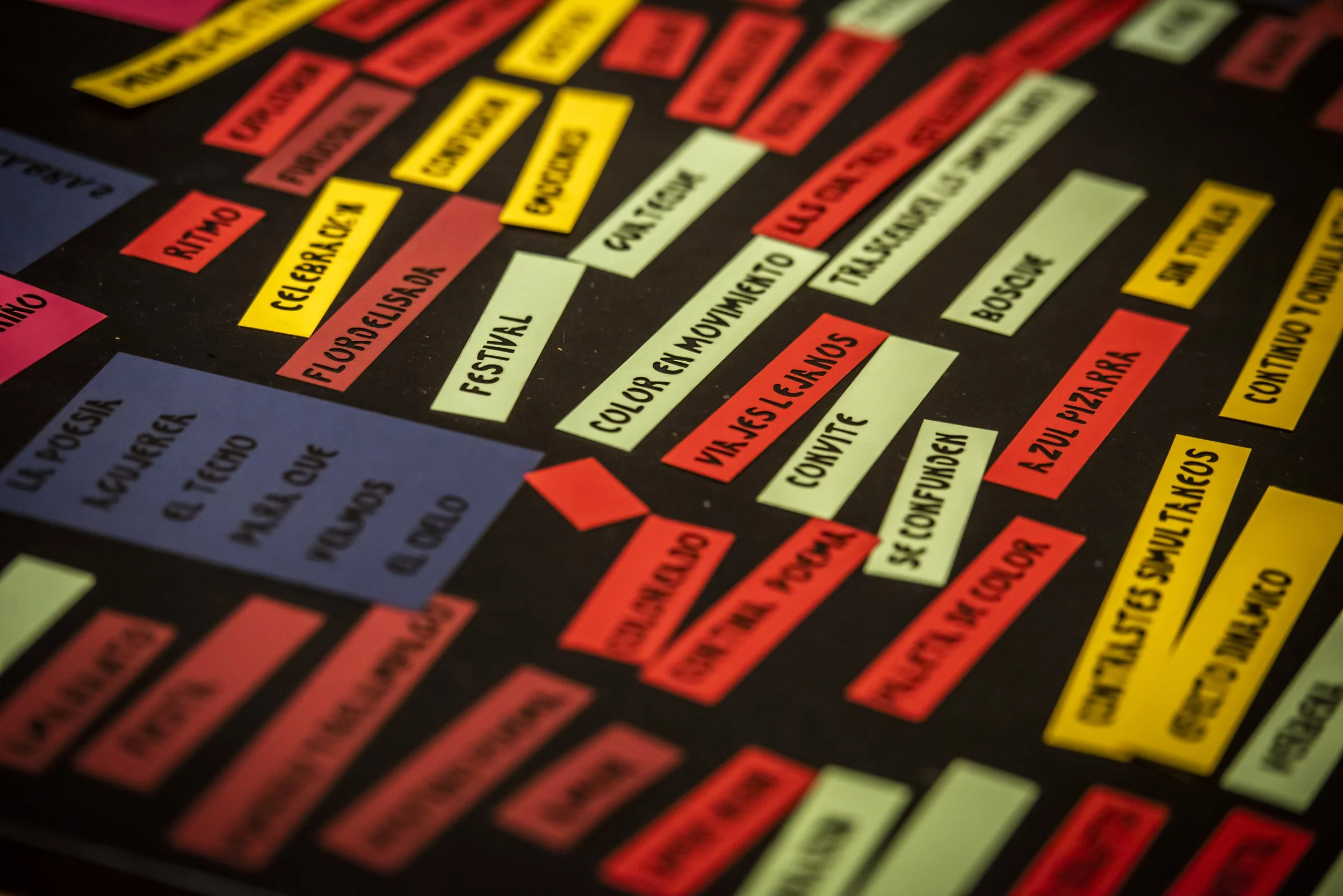 Manifestar al estilo Dadá