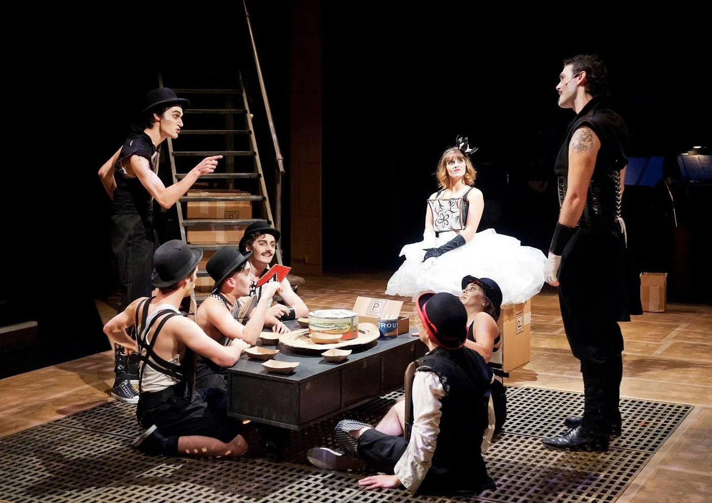 Brech Set Design Threepenny Opera Set Design