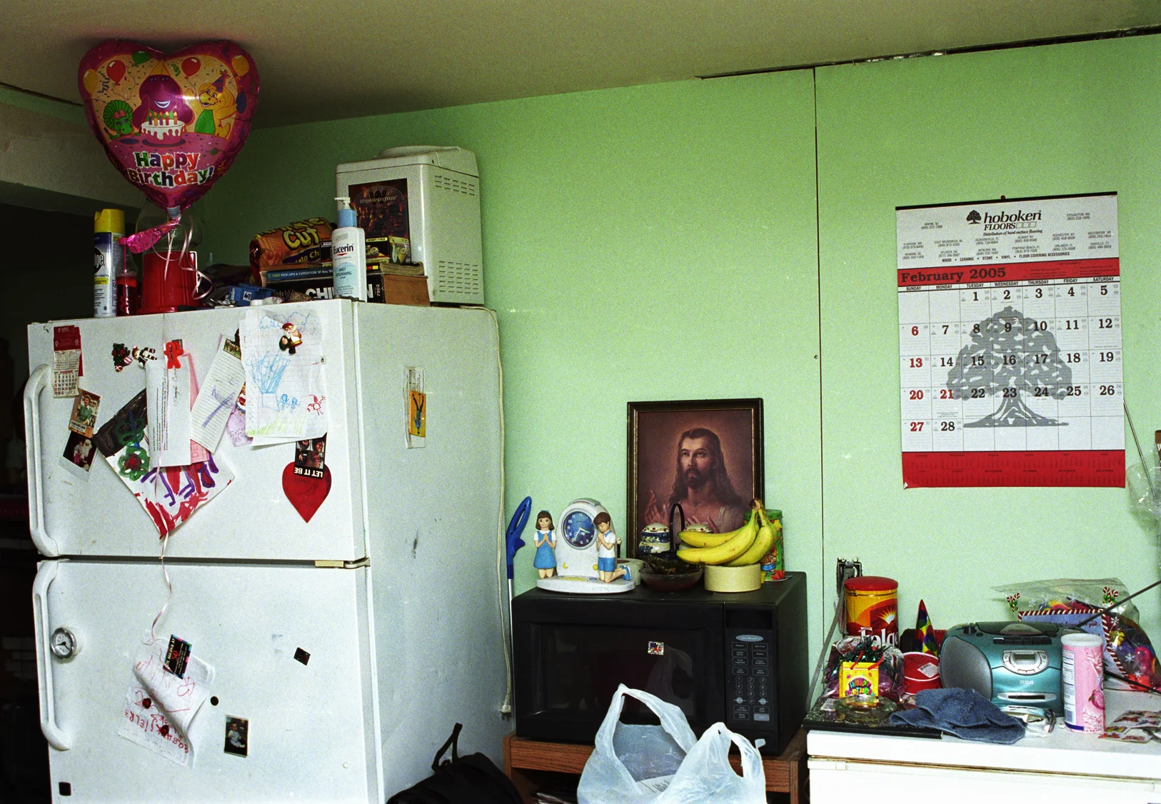 Barney ballon jesus bannas_blurb2.jpg