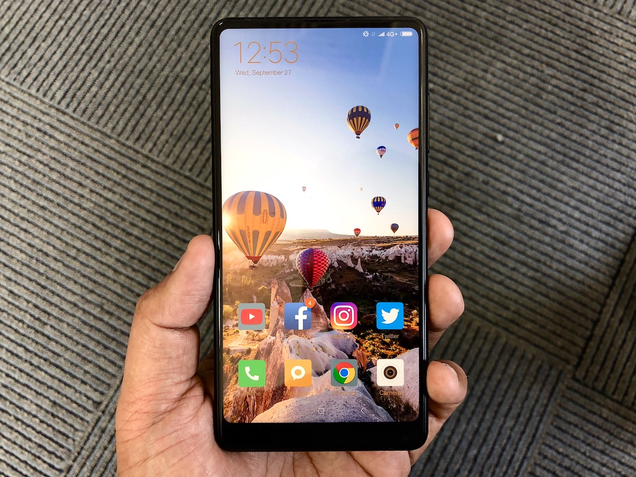 Xiaomi Mi Mix 2