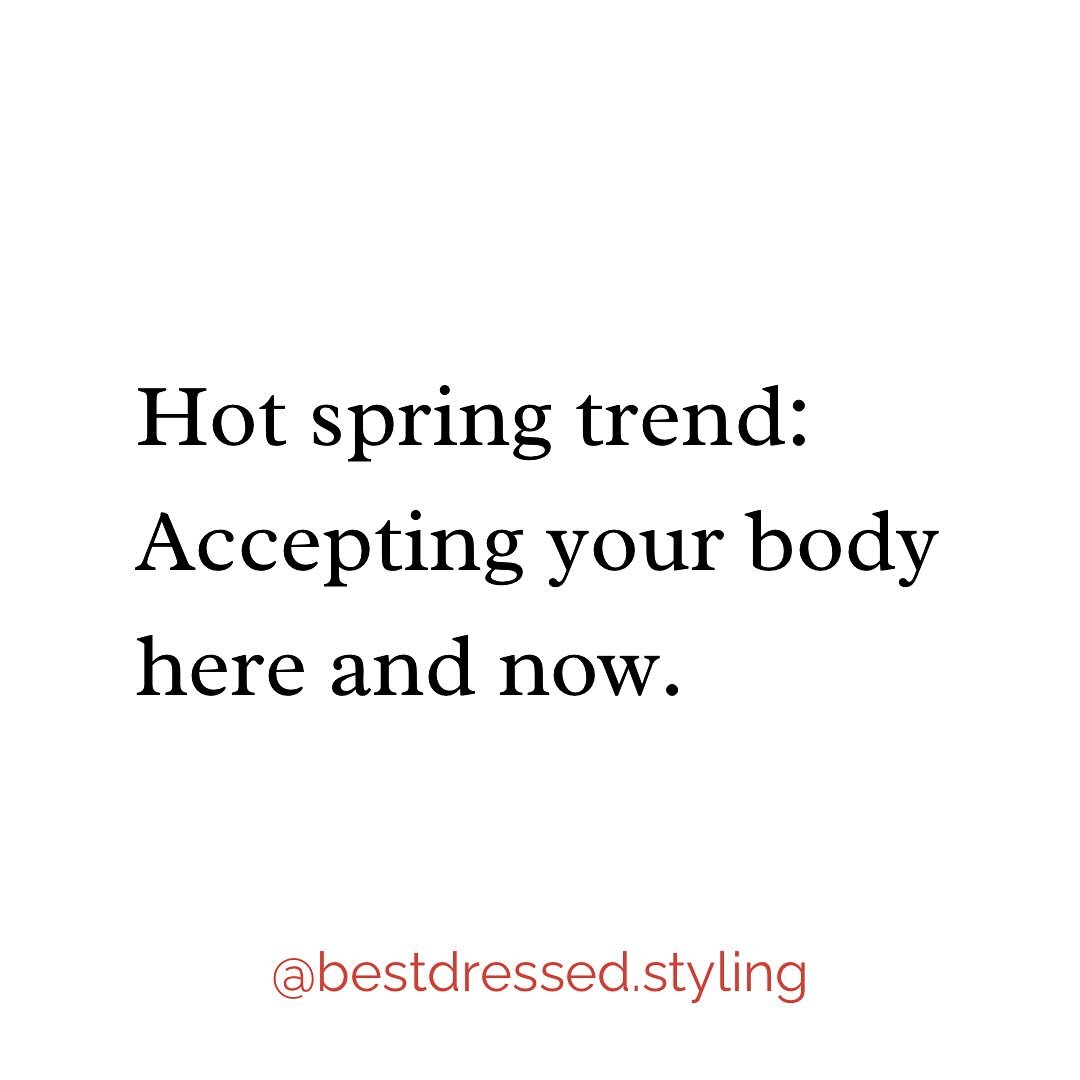 My mama body is ready for spring! Let me know in the comments what you&rsquo;re buying for spring. #allbodiesaregoodbodies #sizeinclusivestylist #intuitiveeating #bringonspring