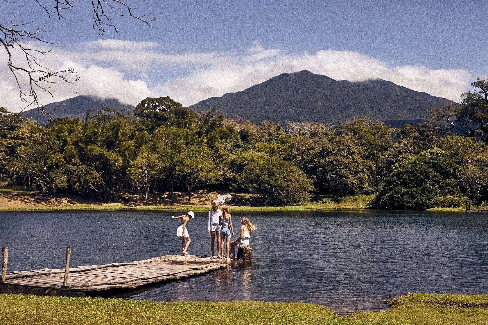 Private Villas Costa Rica - Luxury Vacation Rental Costa Rica - Hacienda Montezuma - Hacienda Monte Sol - Voyager Club