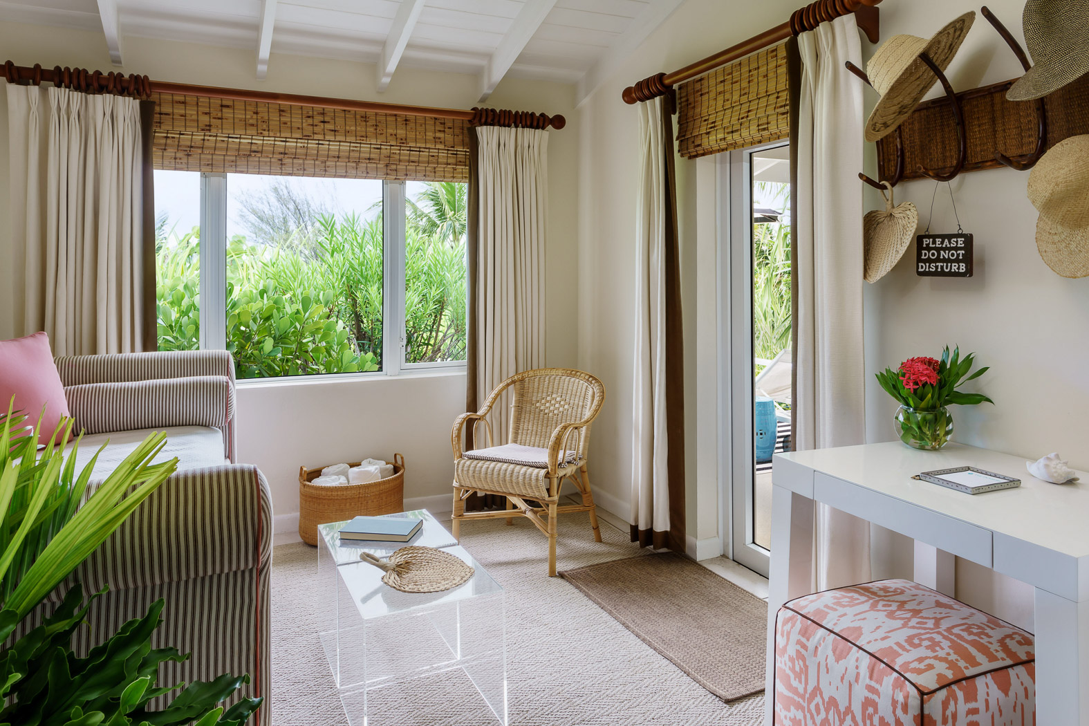 RoomsDunmoreHarbourIsland.jpg