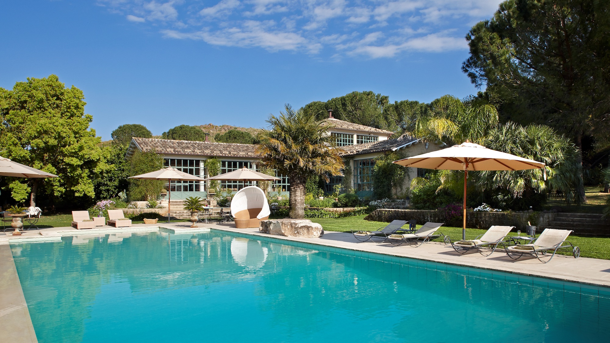 VillaSicilyPool2.jpg