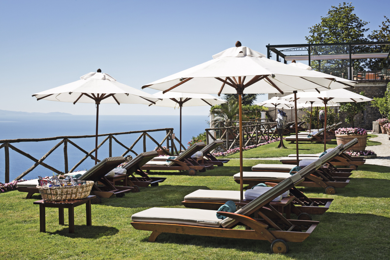 solarium-terraces-in-the-garden.jpg