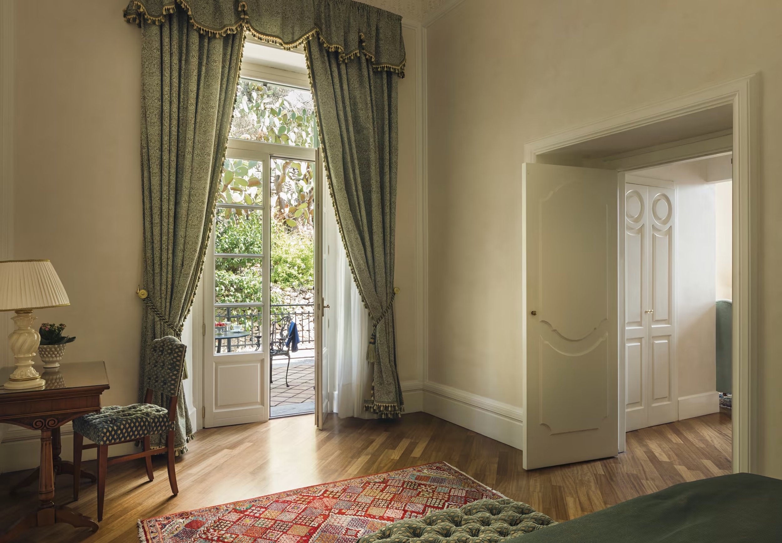 ght-acc-villa-flora-living-room03.jpeg