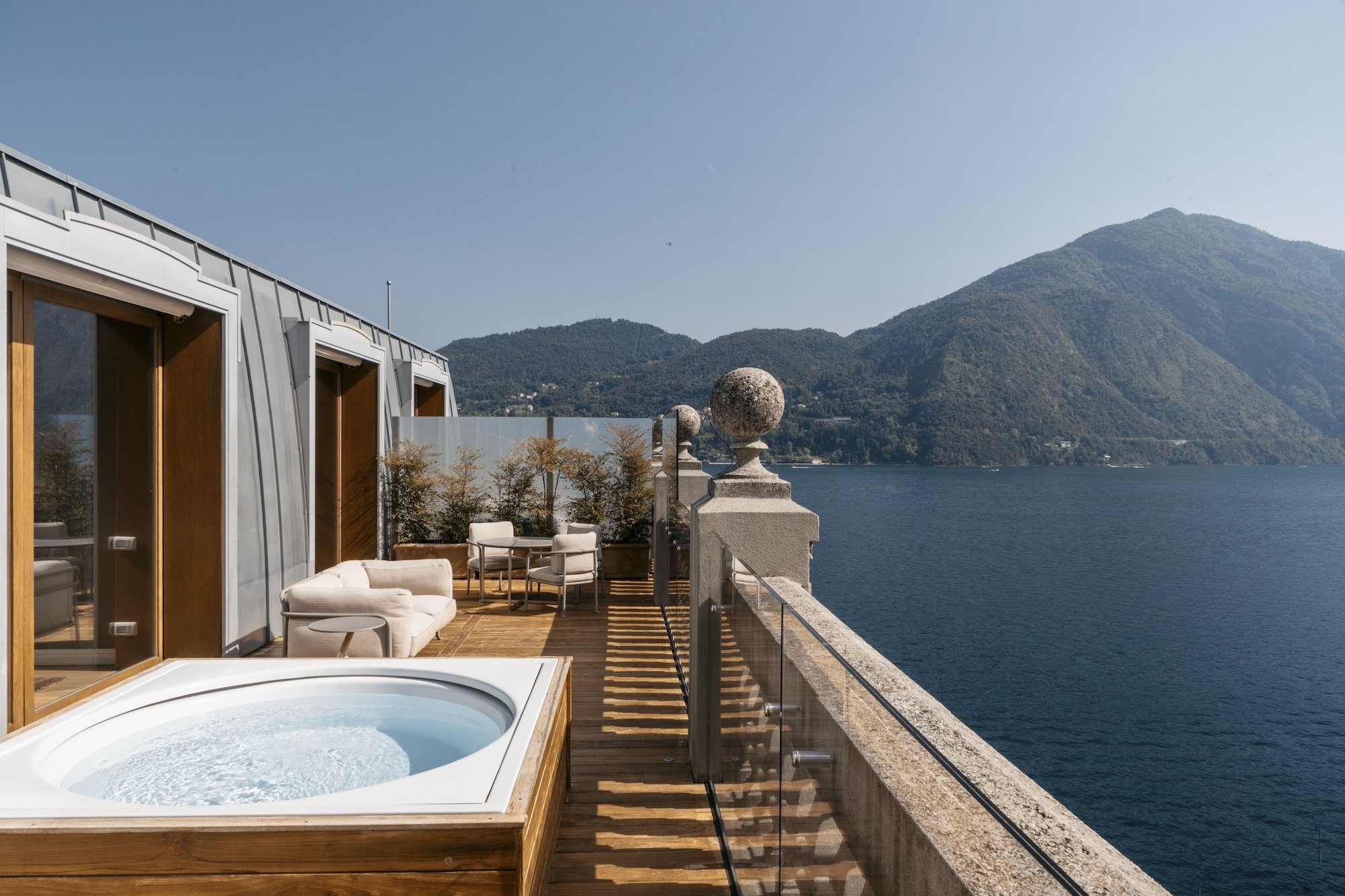 16 - Rooftop Grand Suite - Terrace.jpg