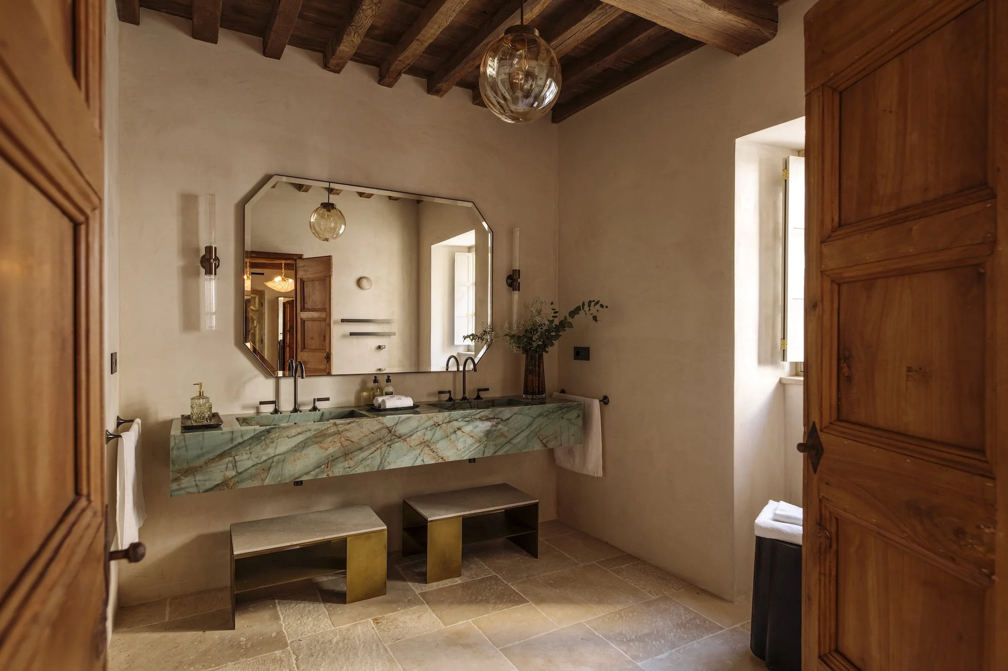 mesquida_bathroom.jpg