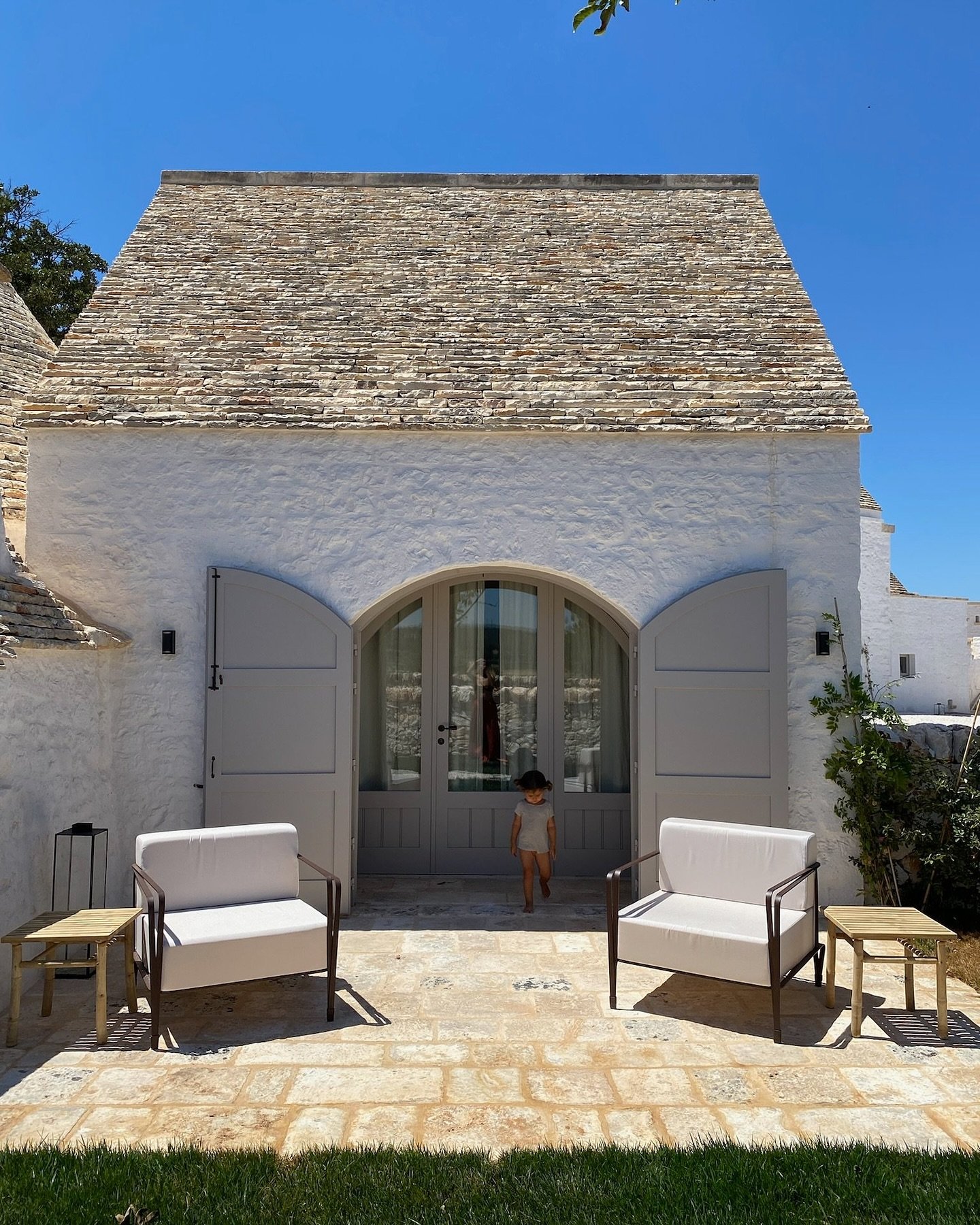 Our 350-year-old farmhouse nestled in the Puglian countryside, thoughtfully restored. Surrounded by&nbsp;private gardens, vineyards, and woodlands, it&rsquo;s a peaceful retreat designed for relaxed, slow living. 🍇🌿

A private chef prepares seasona