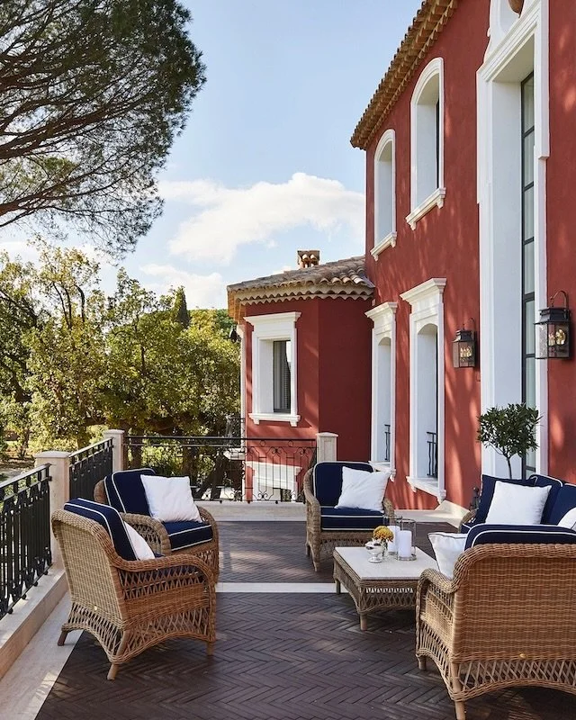 Looking for a retreat for off-season? Just outside St Tropez, overlooking the medieval village of Grimaud, Ch&acirc;teau Saint-Michelle is spectacular villa and location on one of the only wine estates awarded the status of Cru Class&eacute;. Spread 