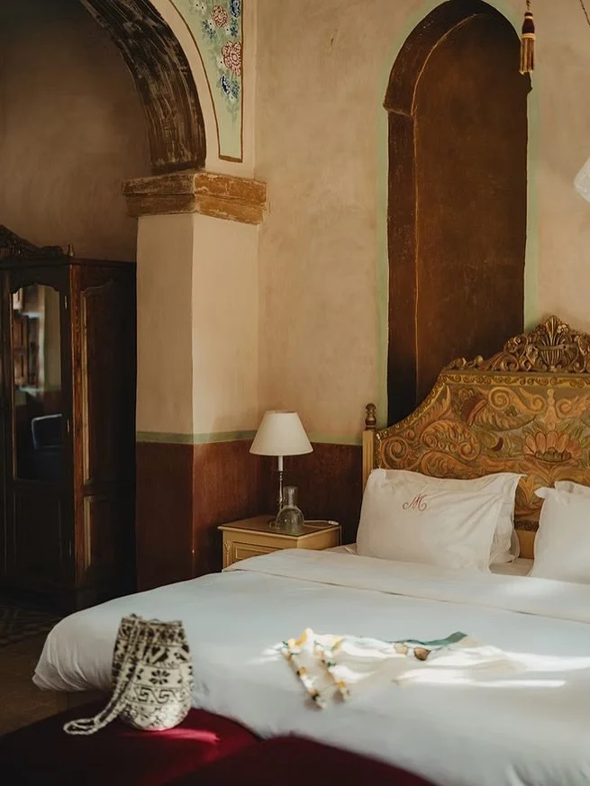 A story of soul, charm, design, artisans and a love story for antiques, &nbsp;a destination that is both intimate and sophisticated set the scene at Al Moudira.🌿 An oasis of calm on the west bank of the Nile, originally envisioned by Zeina Aboukheir