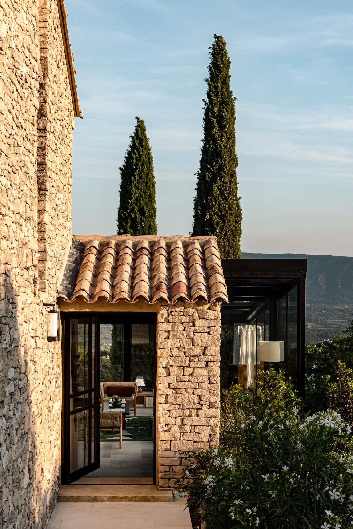iconic-hauts-de-gordes © Mr. Tripper-83.jpg