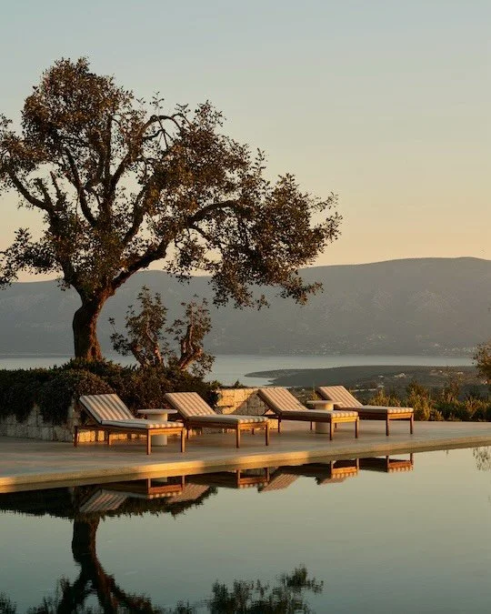 A Modern-Day Acropolis hotel by the Aegean Sea.

Set among UNESCO-protected ruins, the Peloponnese coastline has been at the heart of Greek culture.&nbsp;Perched on the east coast near Porto Heli, a modern-day Acropolis awaits, offering panoramic vie