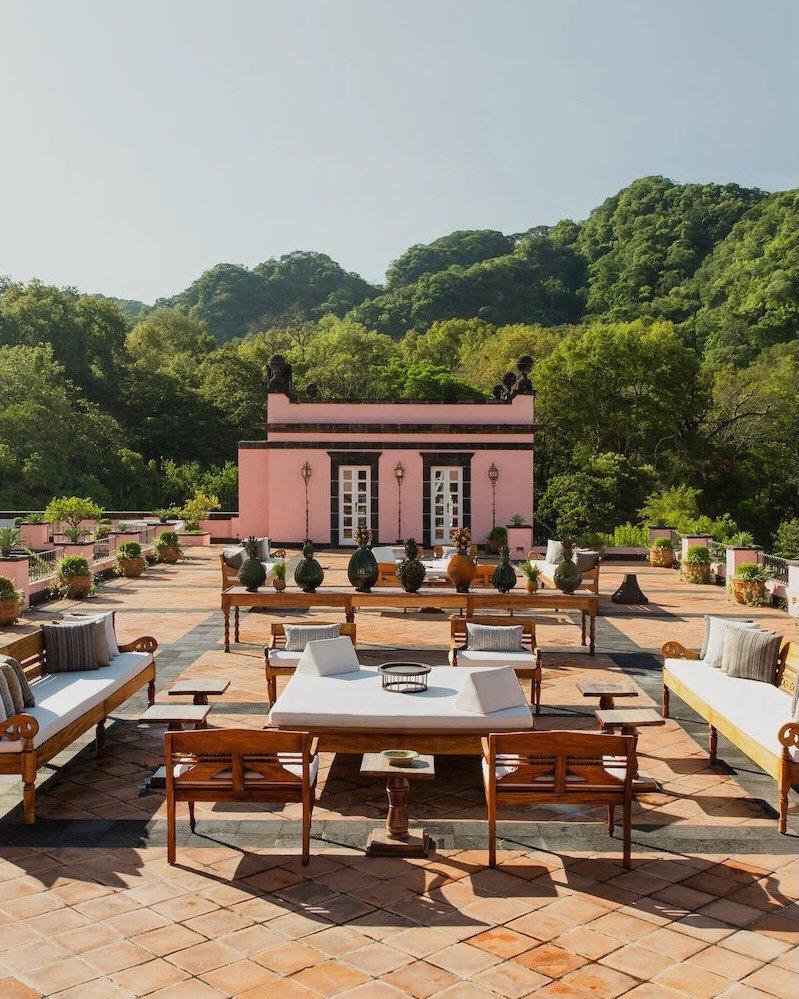 INSIDE MEXICO&rsquo;S MOST STYLISH HACIENDA...

Located at the foothills of Volcano of Colima, in the picturesque highlands of Mexico, is the captivating Hacienda de San Antonio. Surrounded by gardens, volcanic vistas, and its own organic farm, every