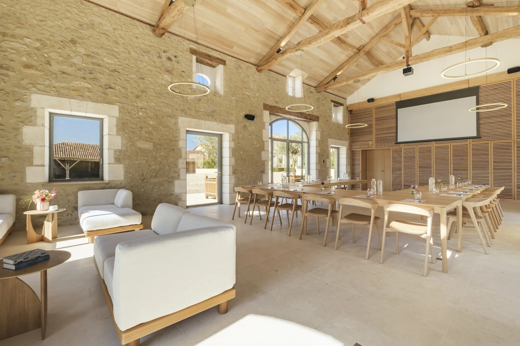 Reception room 2.jpg