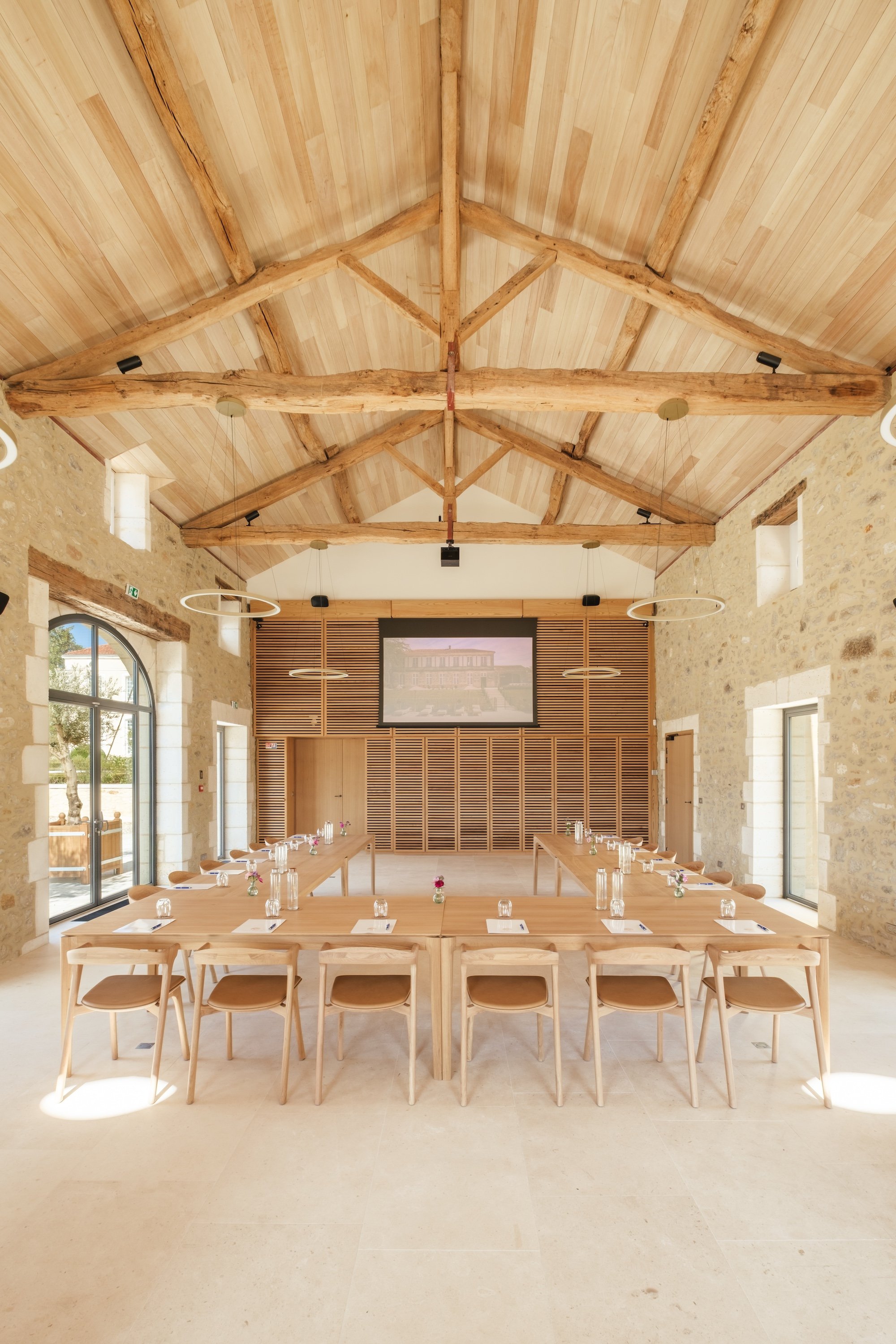 Reception room.jpg