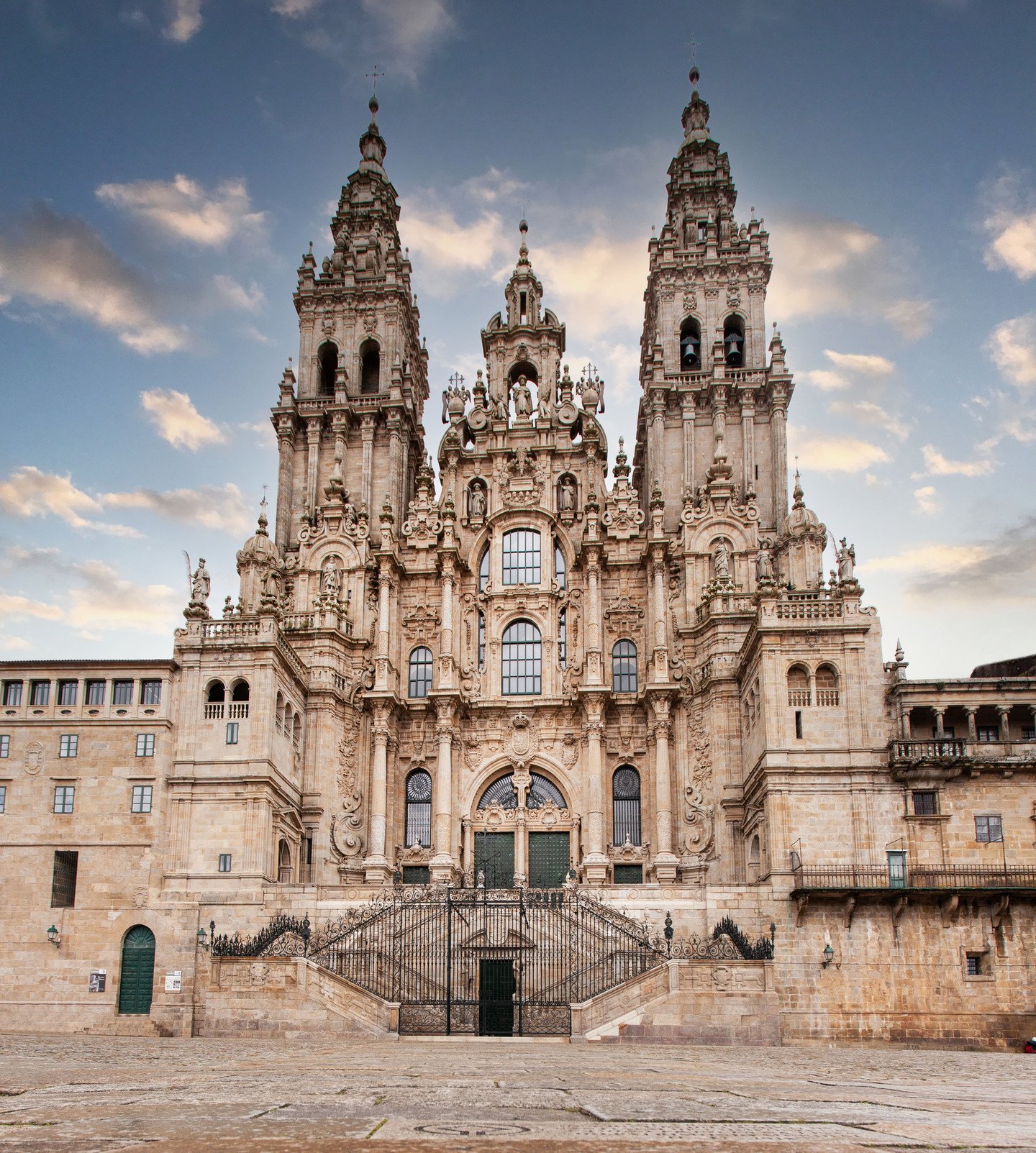 camino de santiago retreat, spiritual retreat, camino de santiago travel experts, small group journeys, voyager club