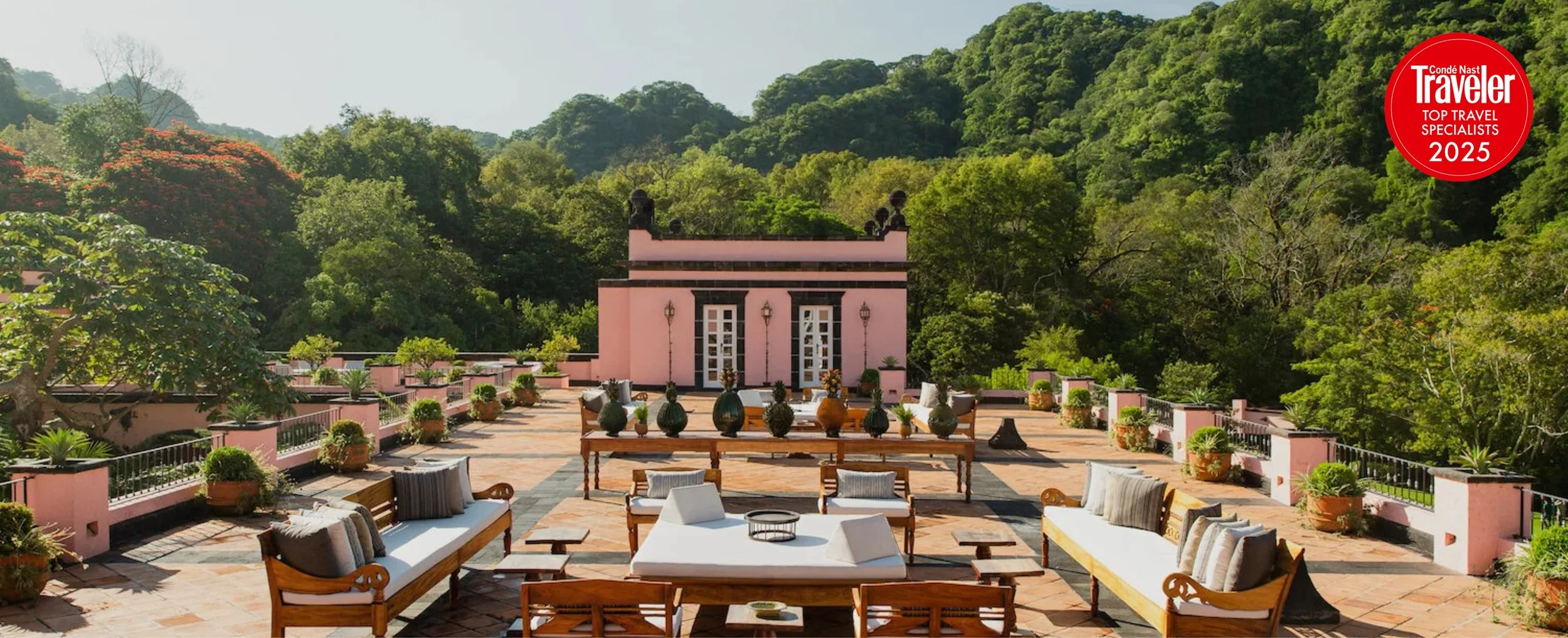 Voyager Club - Curated Travel - Bespoke Travel - Bespoke Itineraries - Luxury Travel Company - Travel Designers - Vacation Rental - Luxury Villas Rental - Hotel Perks