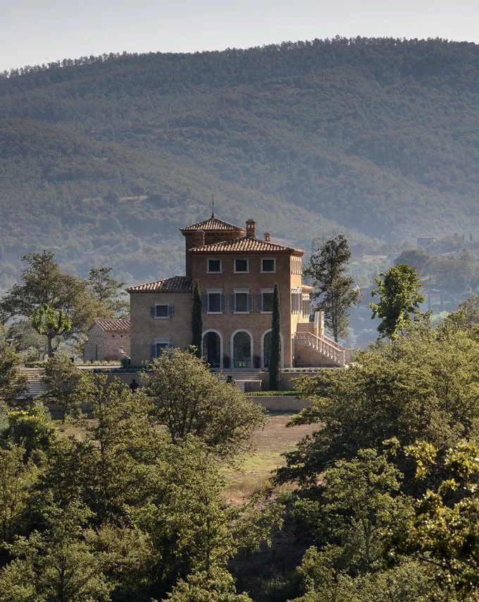 luxury villa umbria, villa piantaverna umbria, private villa umbria, umbria luxury villa rental, umbria villa with pool, voyager club