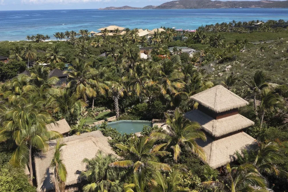 luxury villa Necker Island,  bali lo necker island, private villa Necker Island, Necker Island luxury villa rental, Necker Island villa with pool, Voyager Club