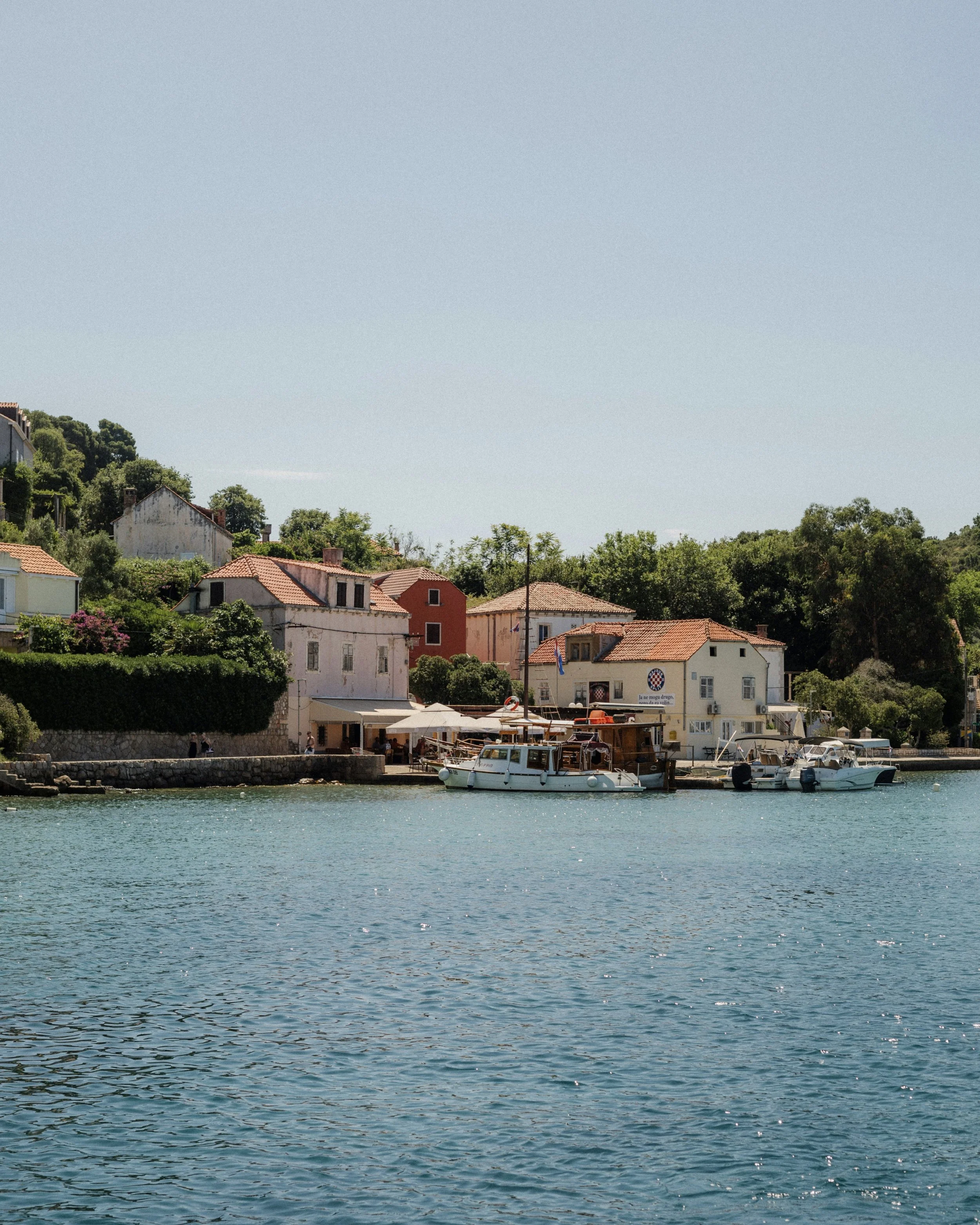 luxury villa spetses, villa poseidon spetses, private villa spetses, spetses luxury villa rental, spetses villa with pool, voyager club