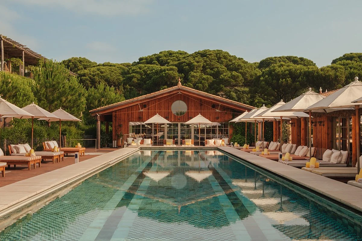 bespoke luxury travel agency, luxury travel agency, bespoke travel design, luxury travel advisor. luxury travel specialist, luxury travel consultant, voyager club