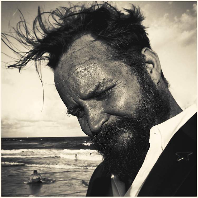 self portrait with pacific ocean