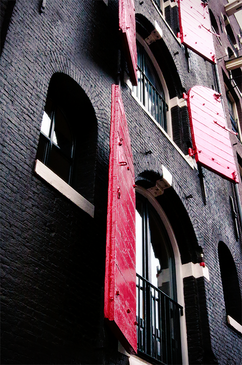 amsterdam canal warehouse