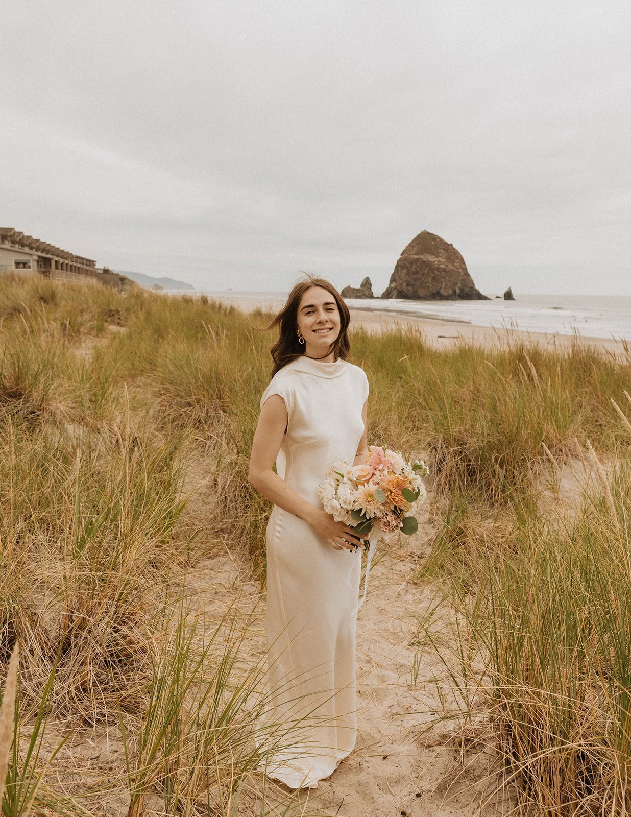 cannon-beach-wedding-16.jpg