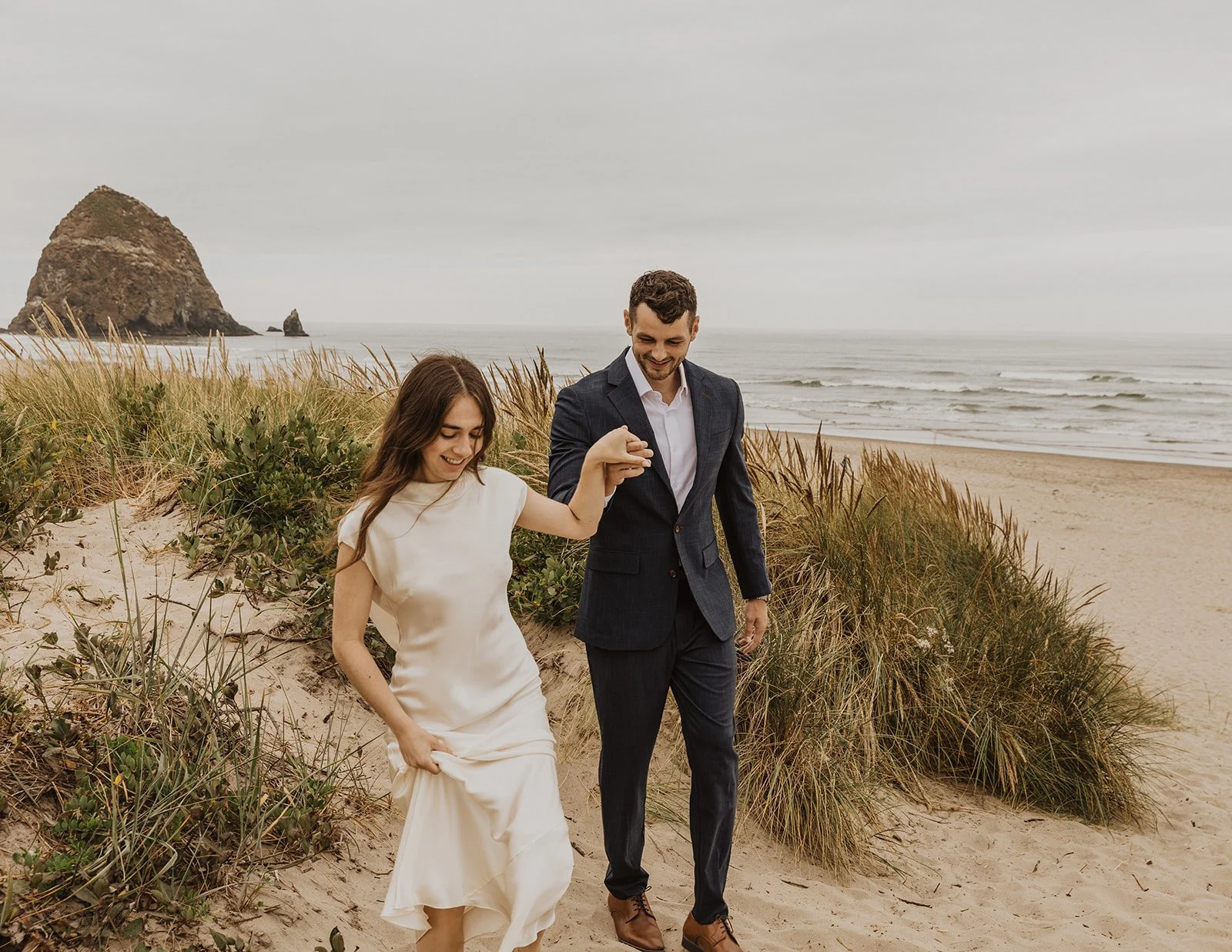 cannon-beach-wedding-30.jpg