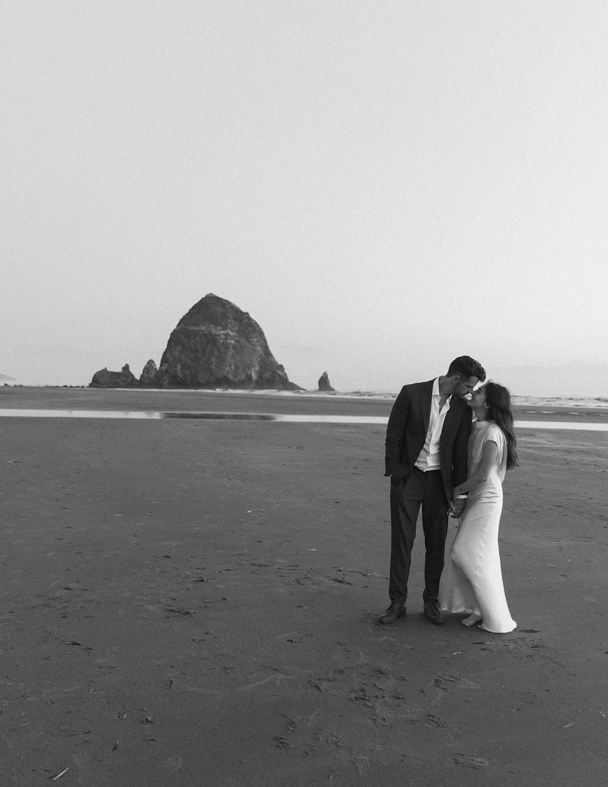 cannon-beach-wedding-35.jpg