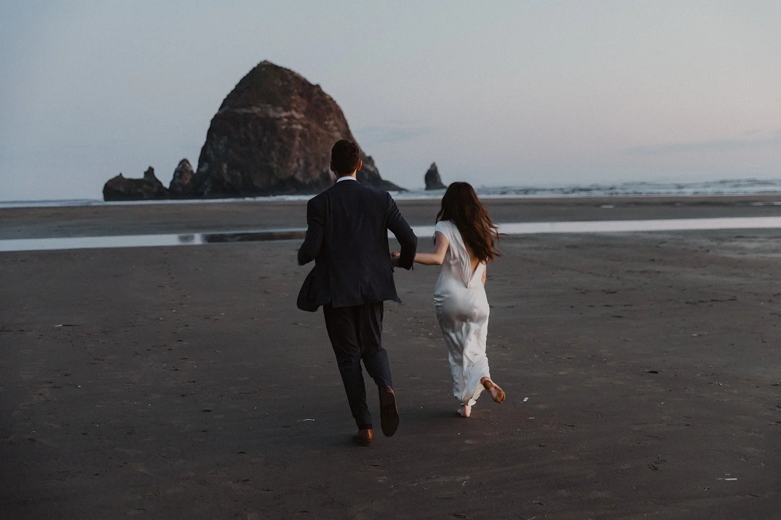 cannon-beach-wedding-38.jpg