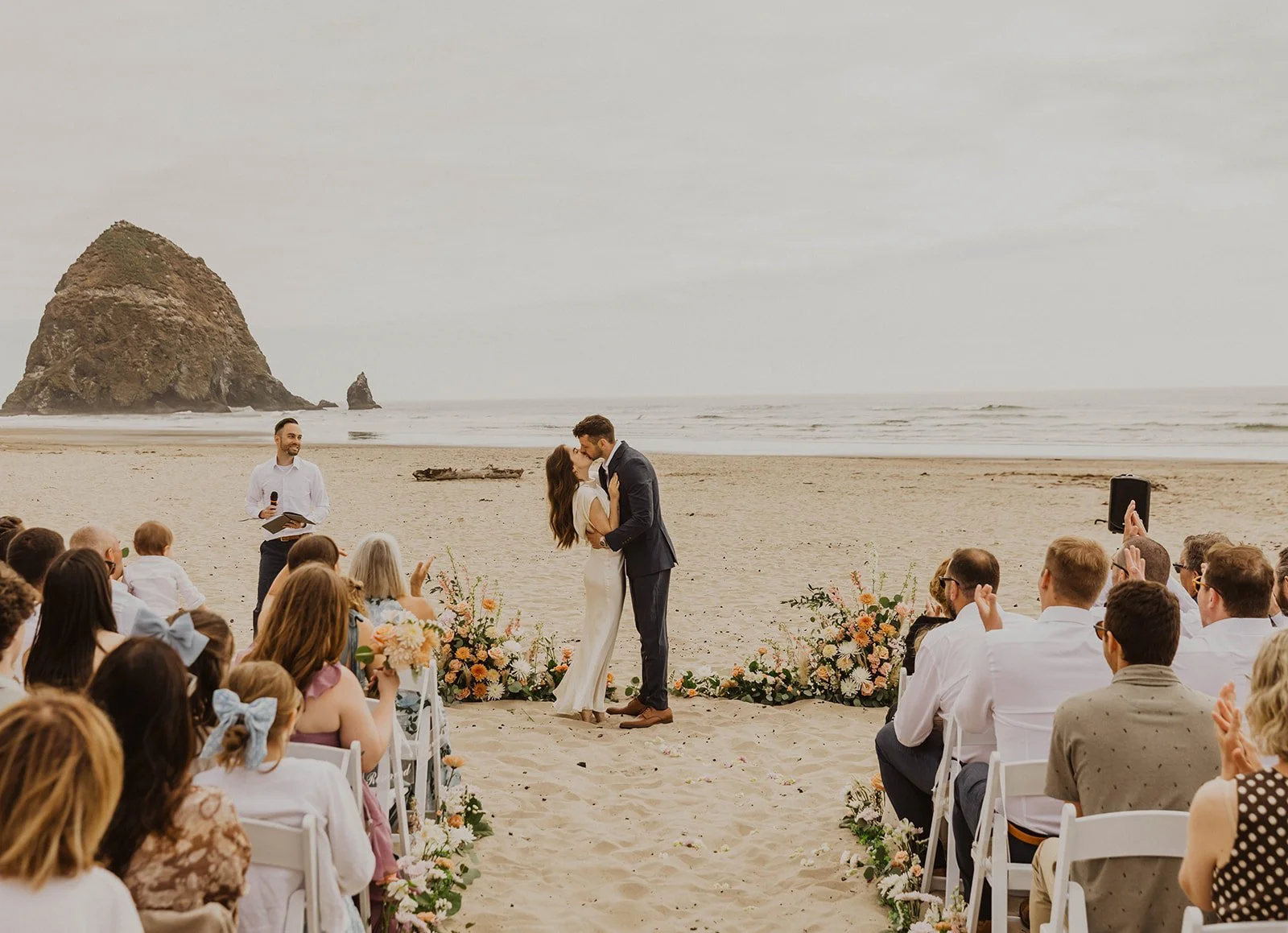 cannon-beach-wedding-45.jpg