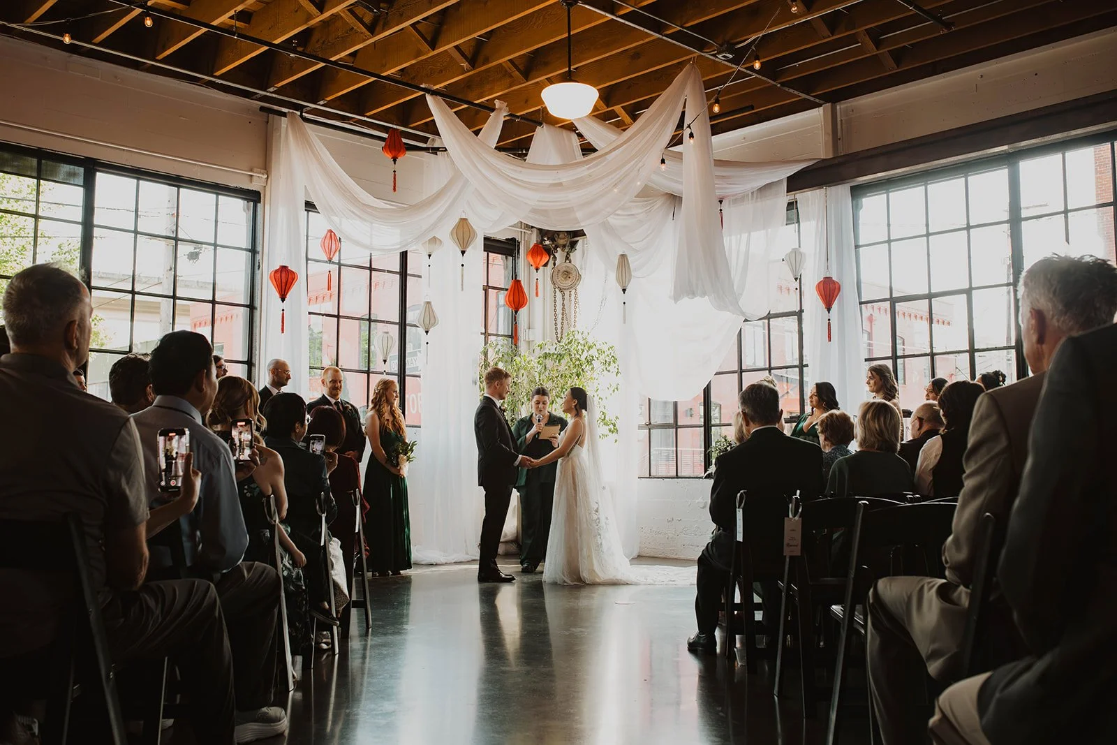 Castaway-Portland-wedding-photos-19.jpg