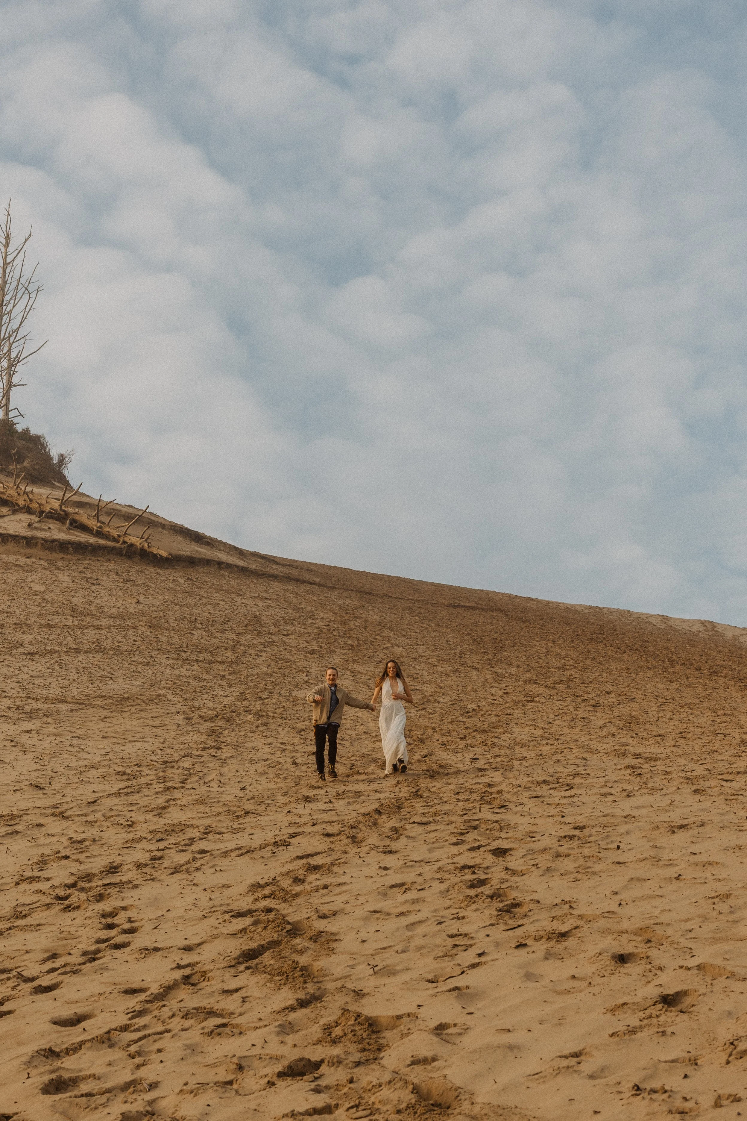 Cape-kiwanda-engagement-shoot-5.jpg