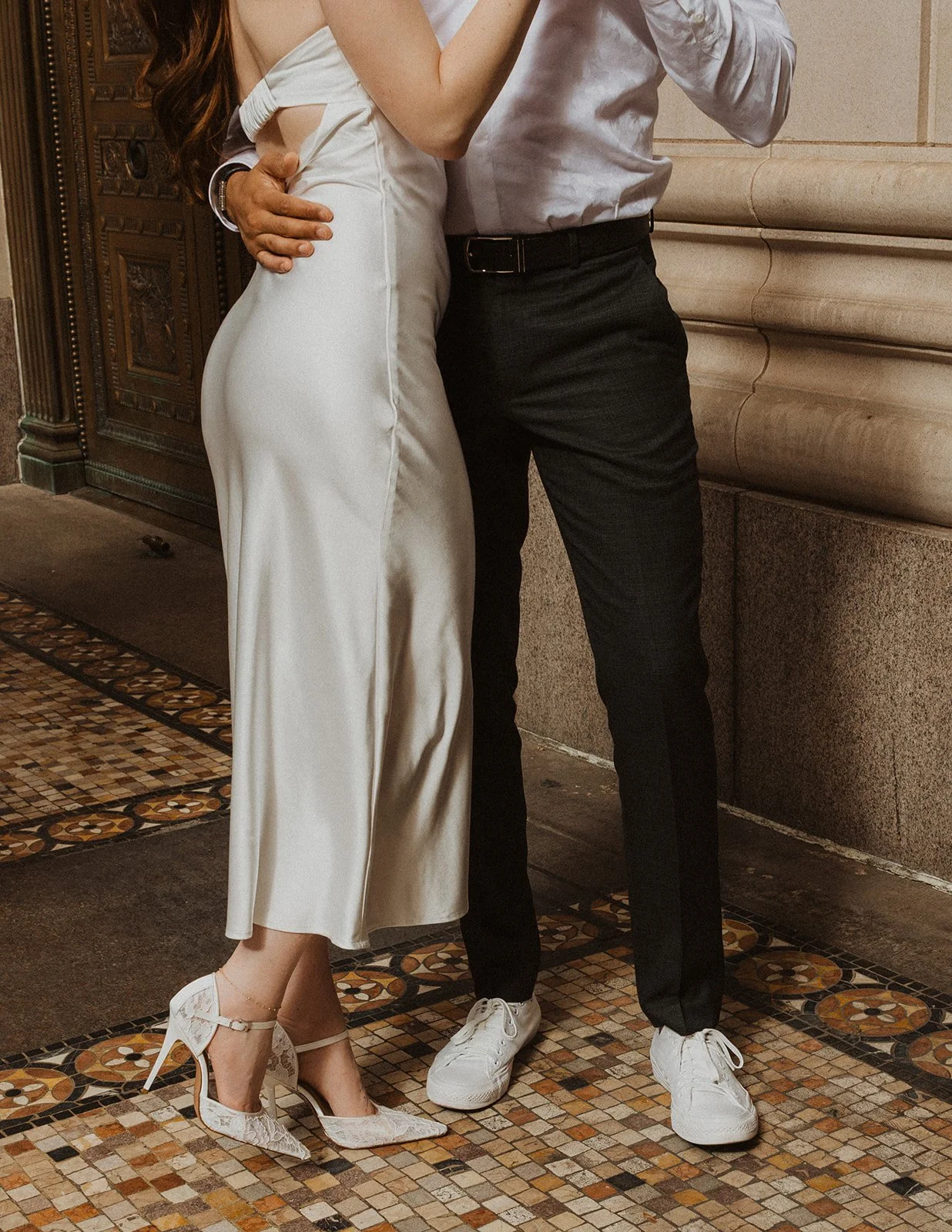 Urban Portland surroundings incorporated into Charlotte and Lucas's engagement photos
