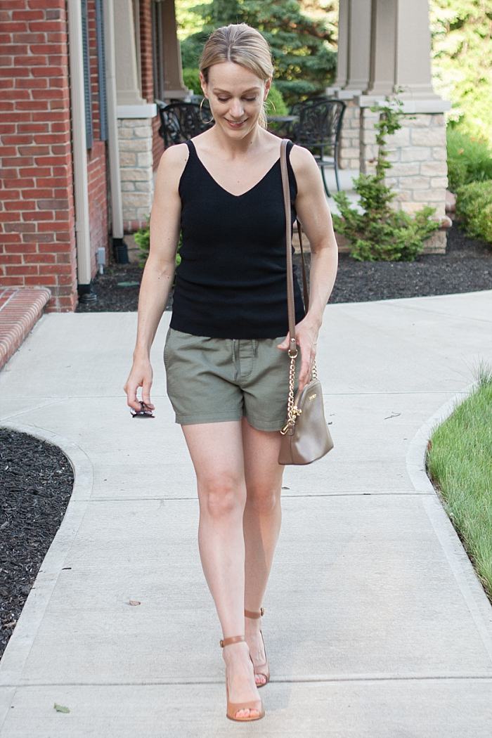 How to Style Drawstring Shorts for A Summer Night Out_0350.jpg