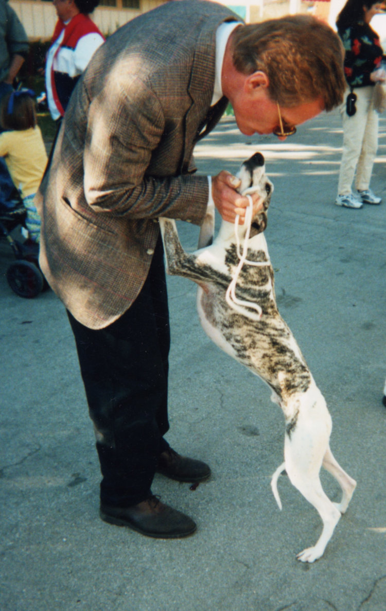 Bo with Chili, alias SBIS Ch. Bohem Three Ring Circus , at a show in the early 2ooos. 